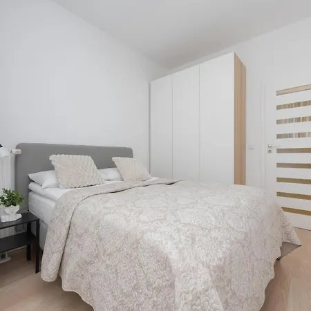 Browary Warszawskie Lux By Renters Apartmán